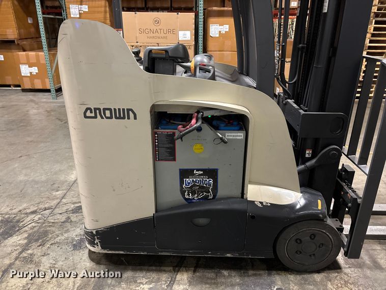 image for item EU0543 2018 Crown RC5545-40 order picker