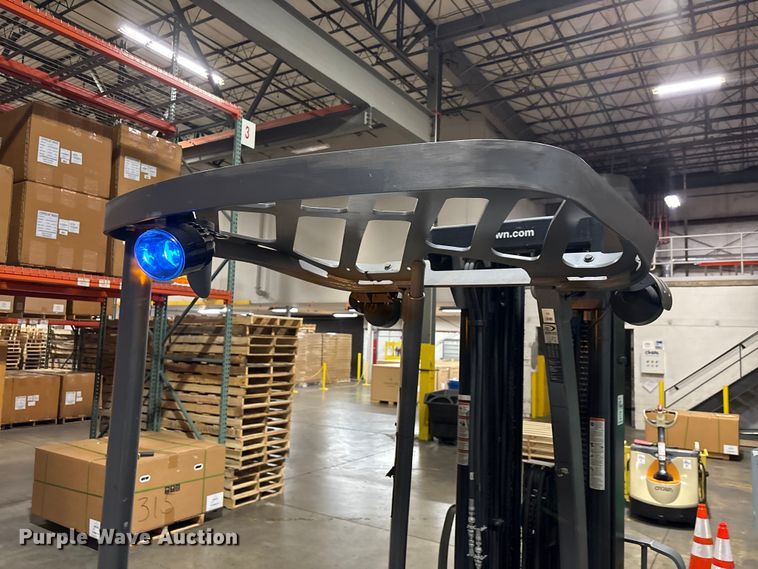 image for item EU0543 2018 Crown RC5545-40 order picker
