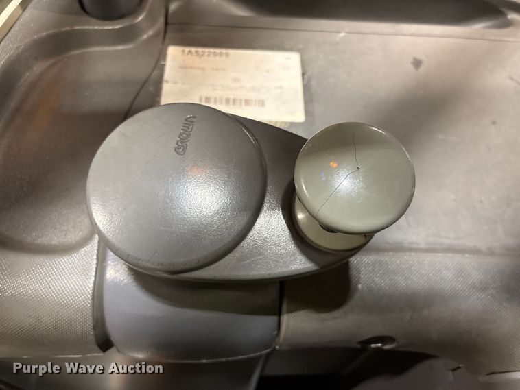 image for item EU0543 2018 Crown RC5545-40 order picker