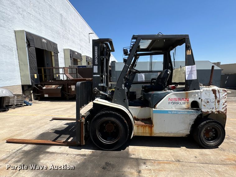 image for item EU0544 2015 Nissan PF90HD forklift