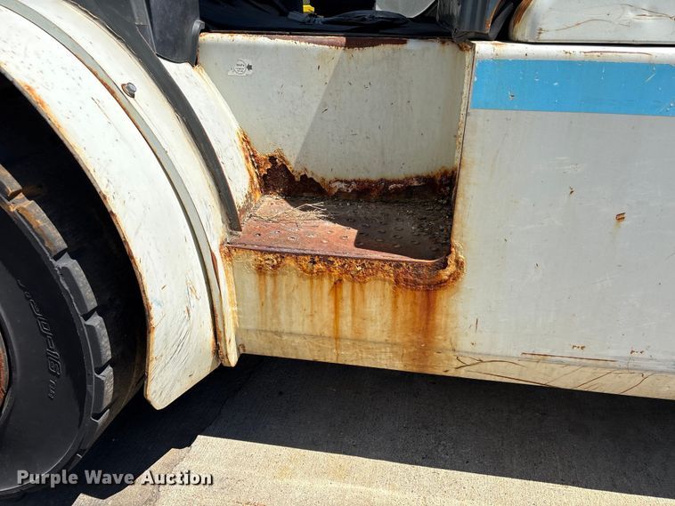 image for item EU0544 2015 Nissan PF90HD forklift