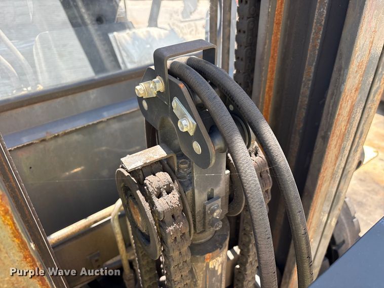 image for item EU0544 2015 Nissan PF90HD forklift
