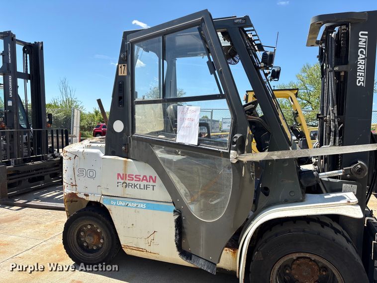 image for item EU0544 2015 Nissan PF90HD forklift