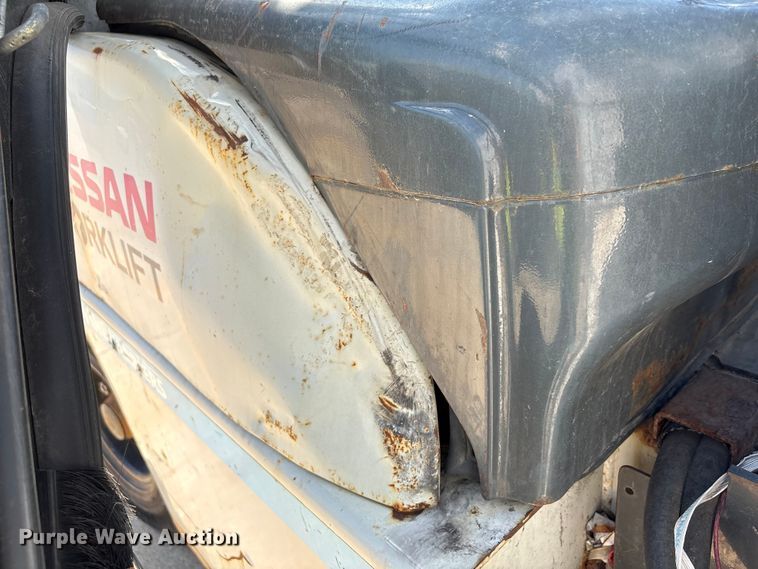 image for item EU0544 2015 Nissan PF90HD forklift