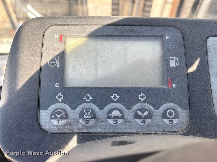 image for item EU0544 2015 Nissan PF90HD forklift