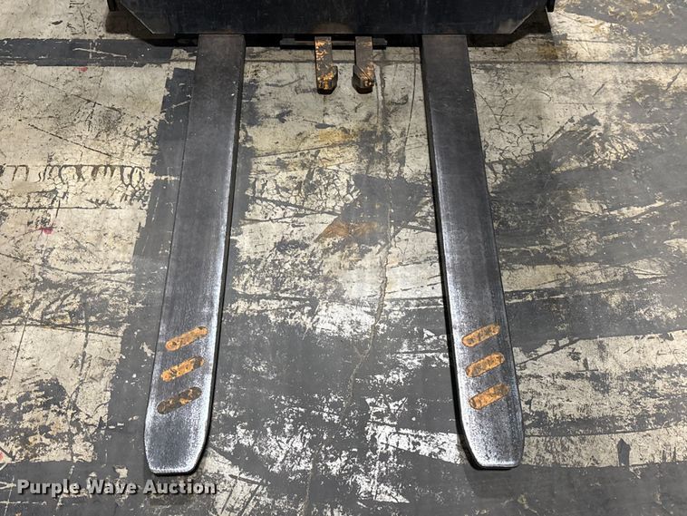 image for item EU0546 2018 Crown SP4050-30 order picker