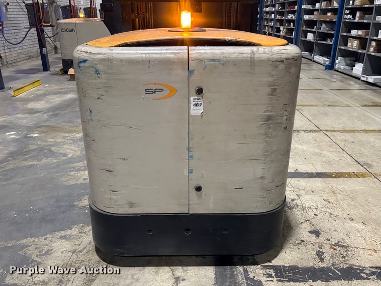 image for item EU0546 2018 Crown SP4050-30 order picker