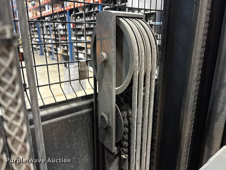 image for item EU0546 2018 Crown SP4050-30 order picker