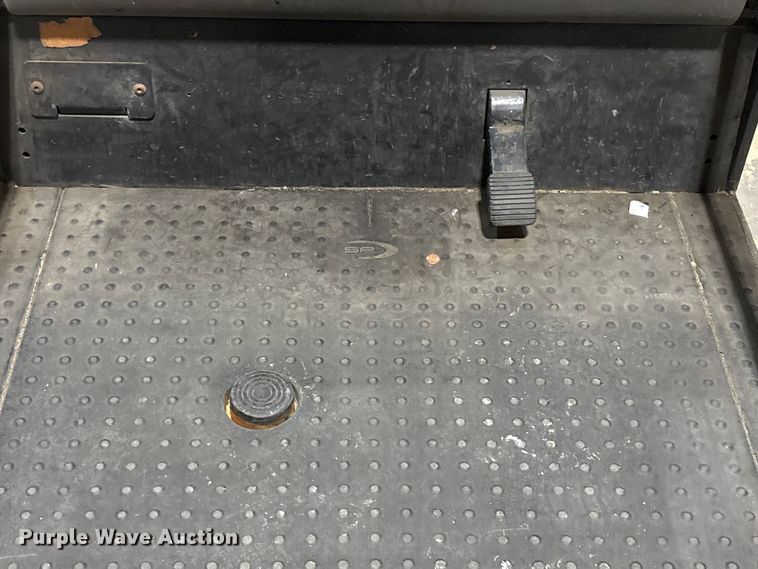 image for item EU0546 2018 Crown SP4050-30 order picker