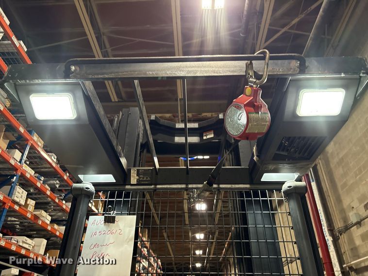 image for item EU0546 2018 Crown SP4050-30 order picker