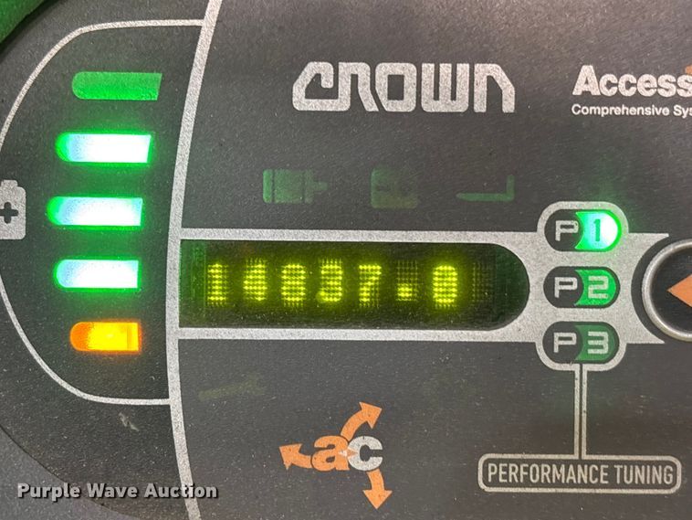 image for item EU0546 2018 Crown SP4050-30 order picker