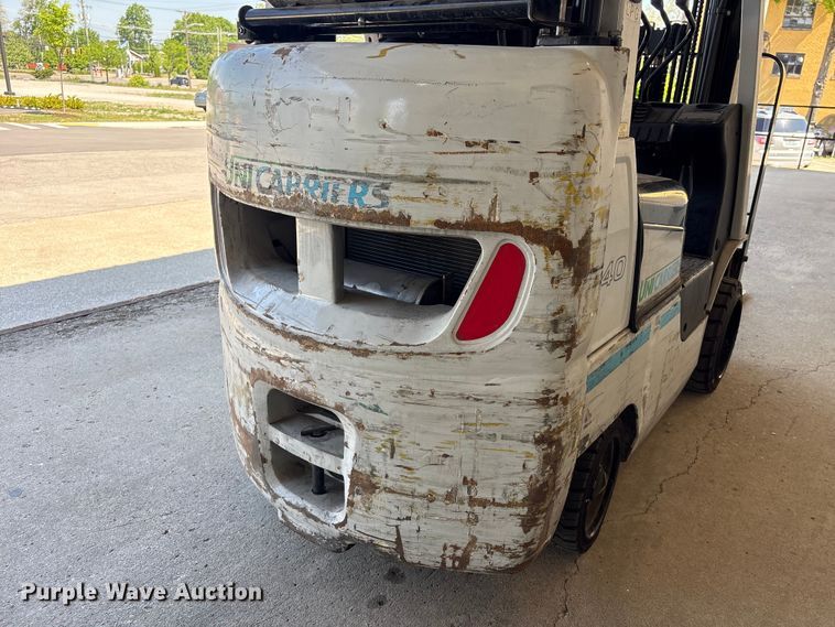 image for item EU0557 2016 UniCarriers CFS40 forklift