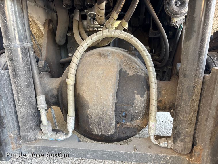 image for item EU0557 2016 UniCarriers CFS40 forklift