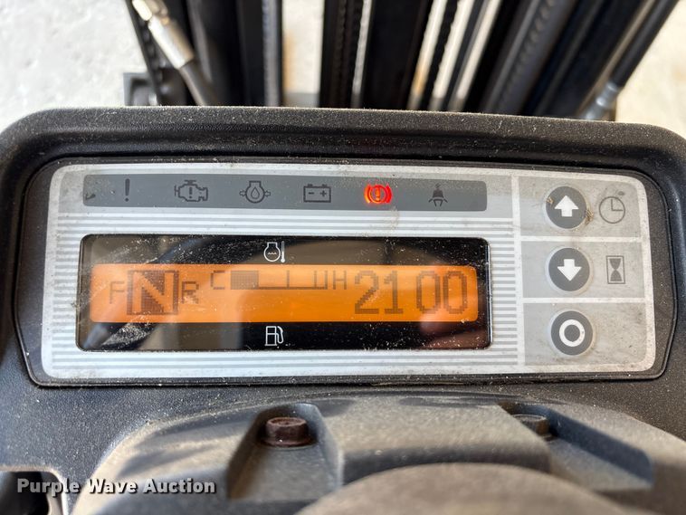 image for item EU0557 2016 UniCarriers CFS40 forklift