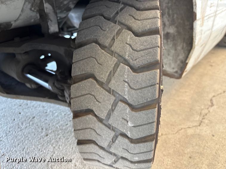 image for item EU0557 2016 UniCarriers CFS40 forklift