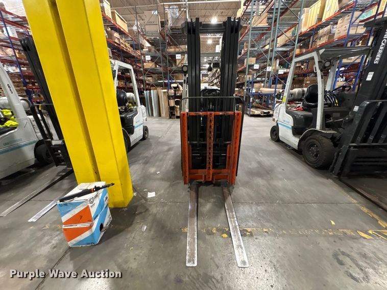 image for item EU0558 2018 UniCarriers CFS40 forklift