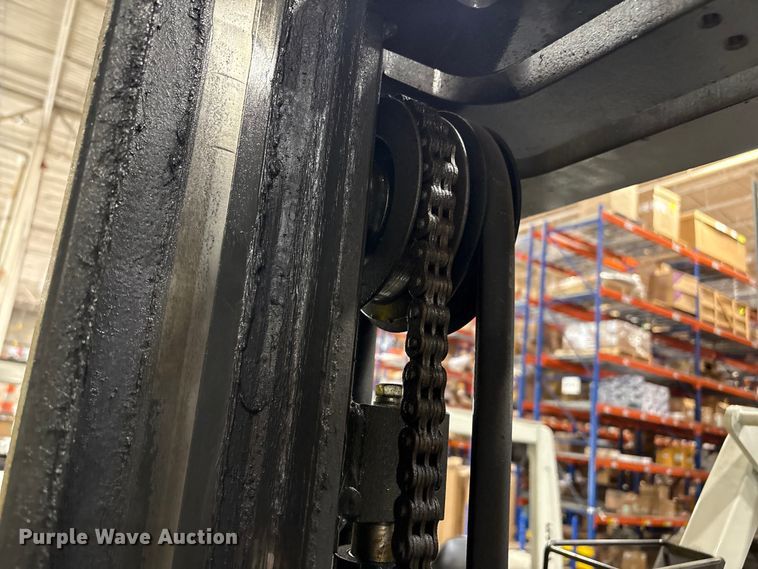 image for item EU0558 2018 UniCarriers CFS40 forklift