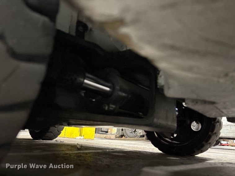 image for item EU0558 2018 UniCarriers CFS40 forklift