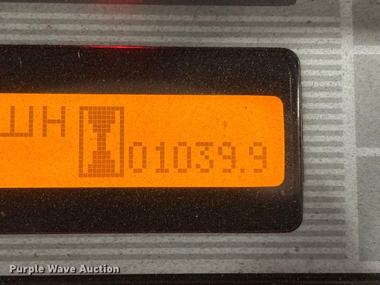 image for item EU0558 2018 UniCarriers CFS40 forklift