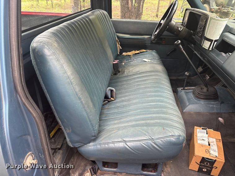 image for item EU5513 1988 Chevrolet GMT-400 pickup truck