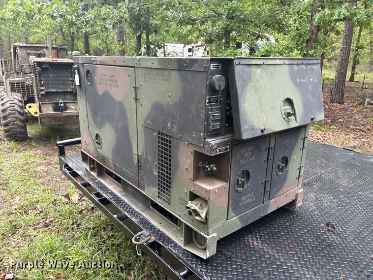 image for item EU5515 2007 Fermont MEP-803A generator