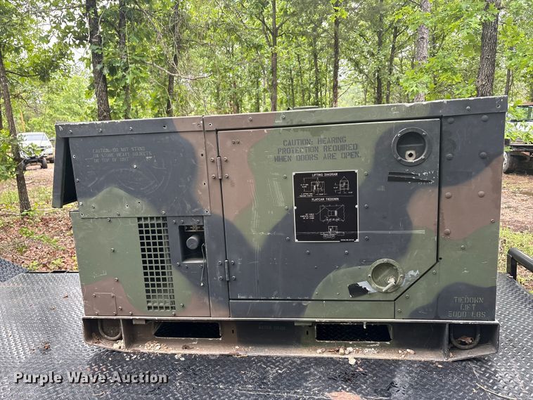 image for item EU5515 2007 Fermont MEP-803A generator
