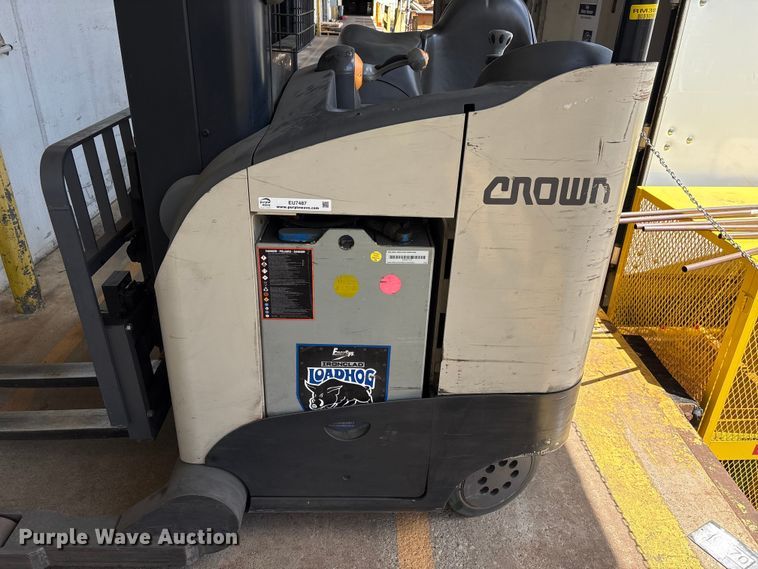 image for item EU7487 2017 Crown RR5725-35 reach truck