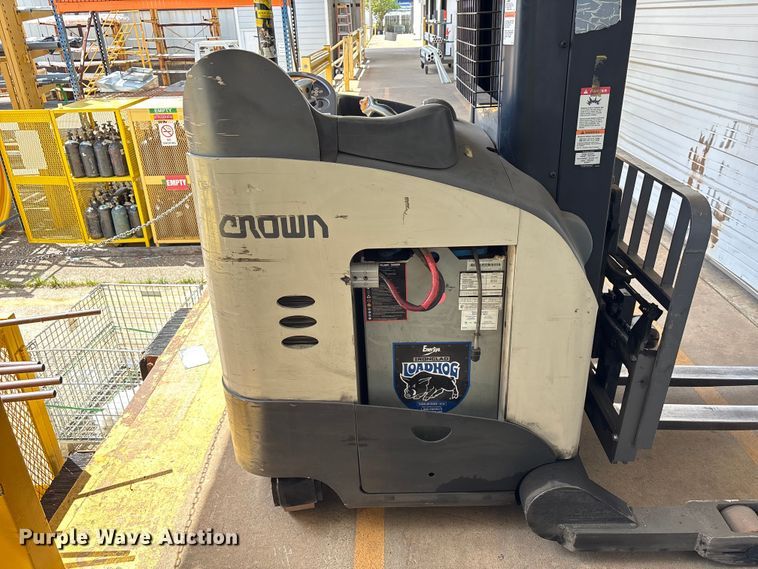 image for item EU7487 2017 Crown RR5725-35 reach truck