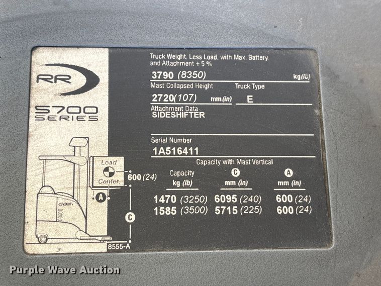 image for item EU7487 2017 Crown RR5725-35 reach truck