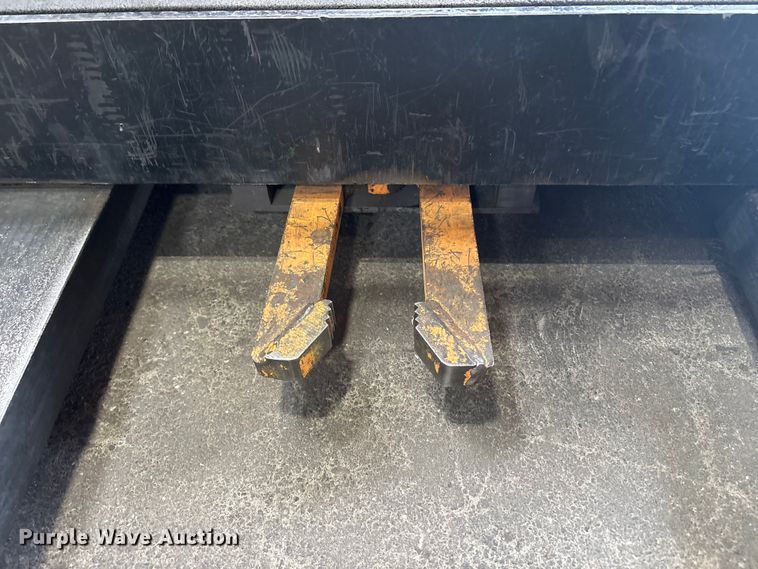 image for item EU8635 2016 Crown SP3520-30 order picker