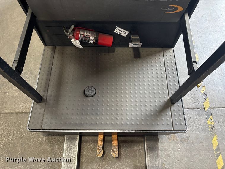 image for item EU8635 2016 Crown SP3520-30 order picker