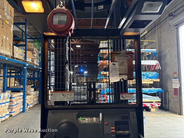 image for item EU8635 2016 Crown SP3520-30 order picker