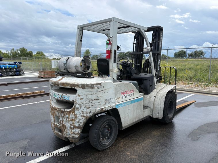 image for item EU8640 2013 Nissan PF90YLP forklift