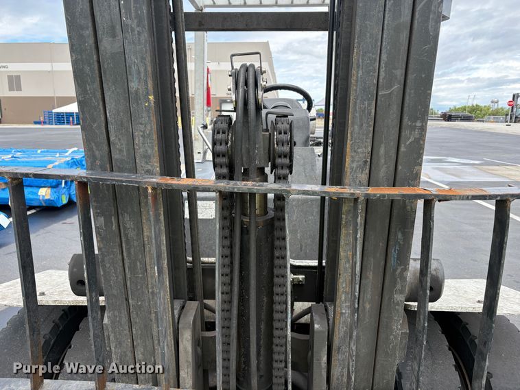 image for item EU8640 2013 Nissan PF90YLP forklift