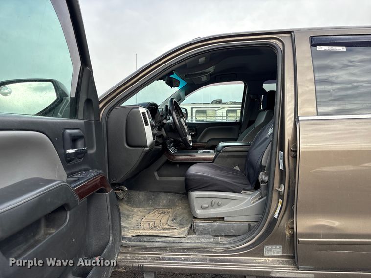 image for item EU8642 2014 GMC Sierra 1500 Crew Cab pickup truck