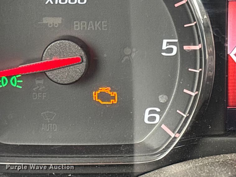 image for item EU8642 2014 GMC Sierra 1500 Crew Cab pickup truck