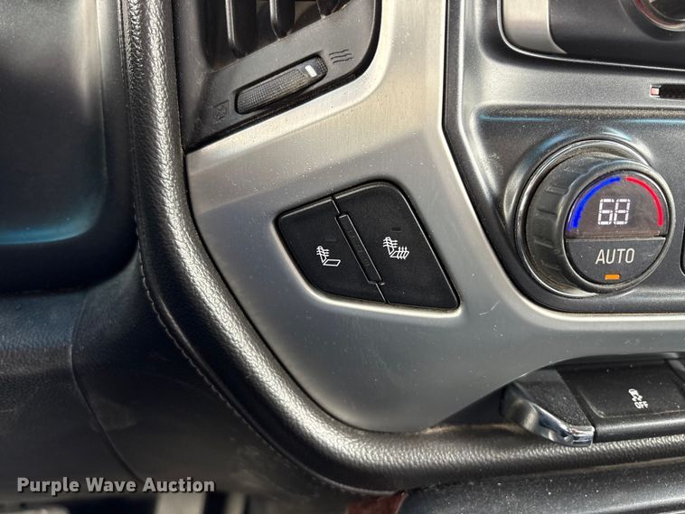 image for item EU8642 2014 GMC Sierra 1500 Crew Cab pickup truck