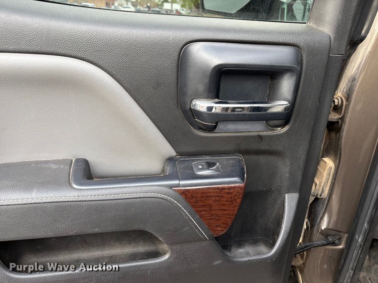 image for item EU8642 2014 GMC Sierra 1500 Crew Cab pickup truck