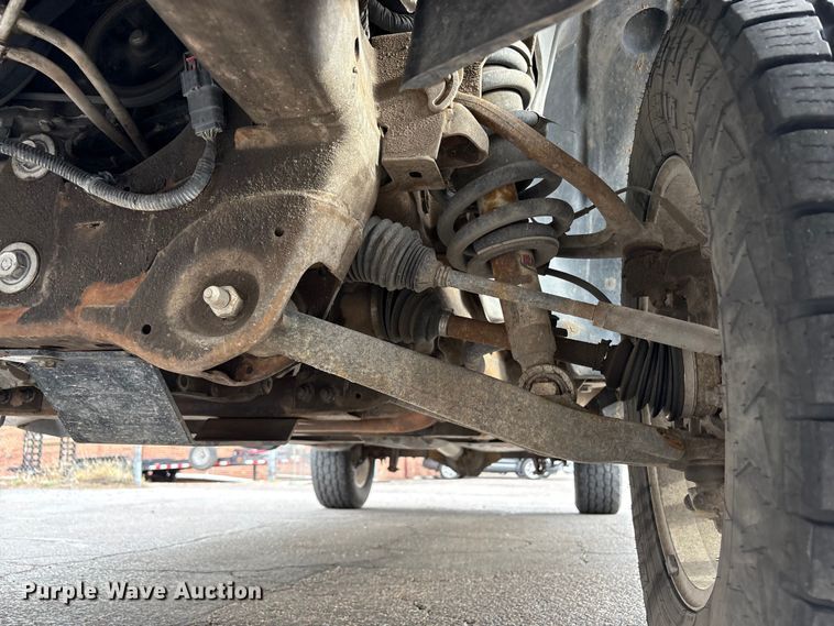 image for item EU8642 2014 GMC Sierra 1500 Crew Cab pickup truck