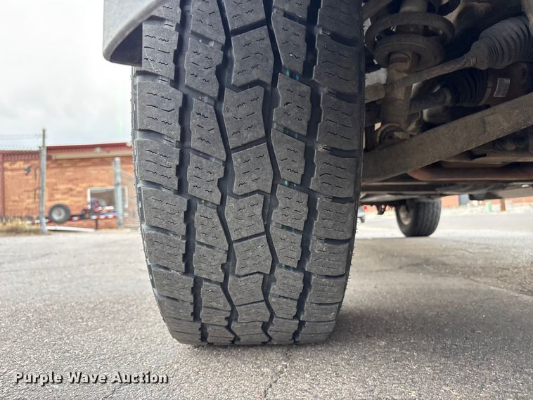 image for item EU8642 2014 GMC Sierra 1500 Crew Cab pickup truck