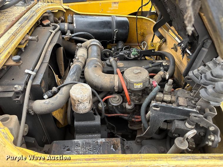 image for item EU8650 2001 Hyster H55XM forklift