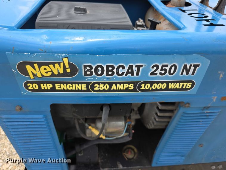 image for item EV2066 Bobcat 250MT welder