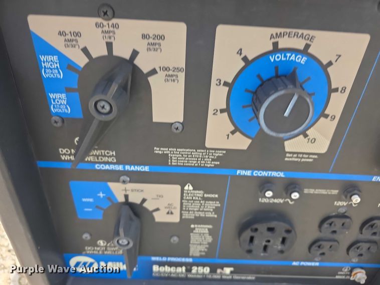 image for item EV2066 Bobcat 250MT welder