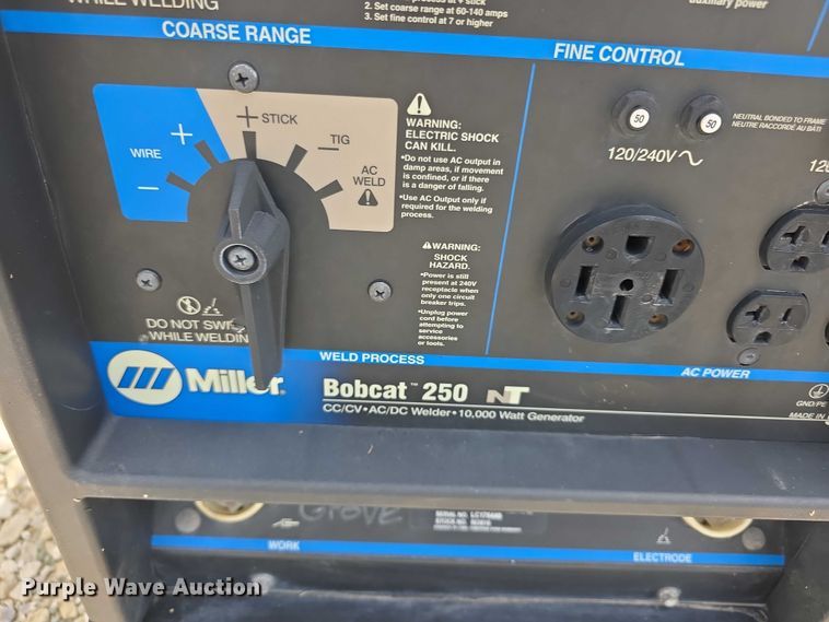image for item EV2066 Bobcat 250MT welder