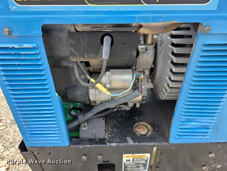 image for item EV2066 Bobcat 250MT welder