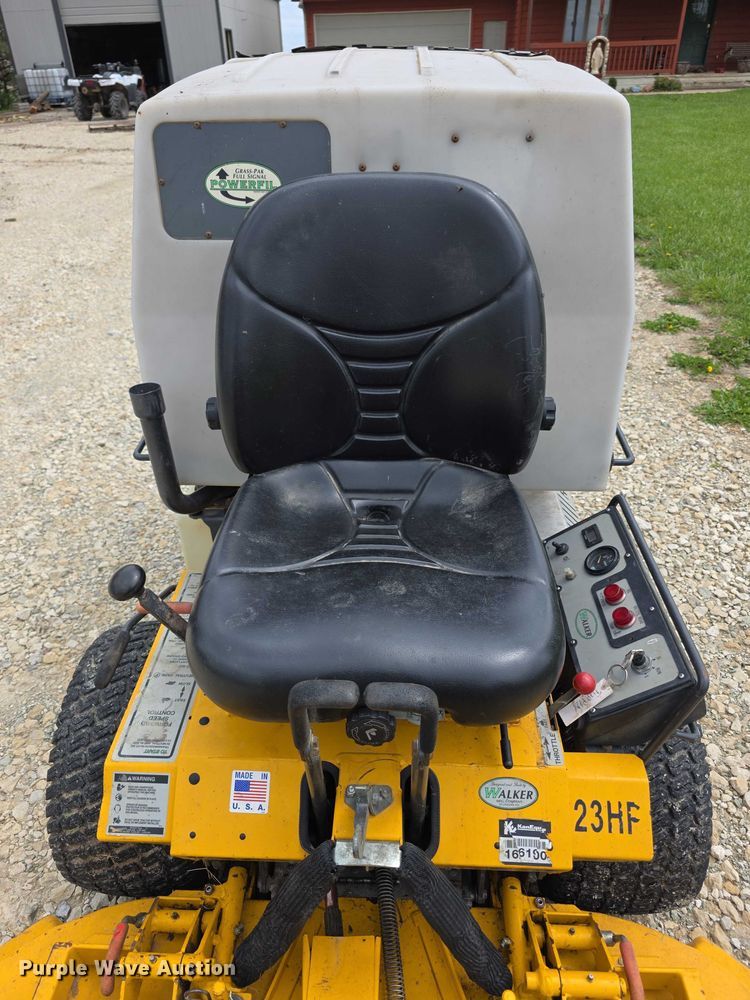 image for item EV2067 Walker MTGHS ZTR lawn mower