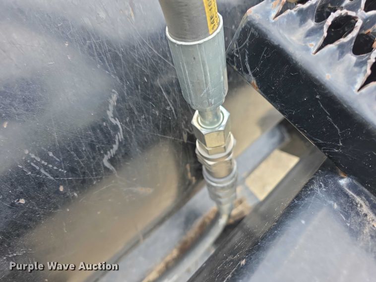 image for item EV2100 2018 Caterpillar LT18B  skid steer tiller