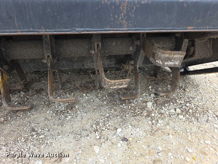 image for item EV2100 2018 Caterpillar LT18B  skid steer tiller