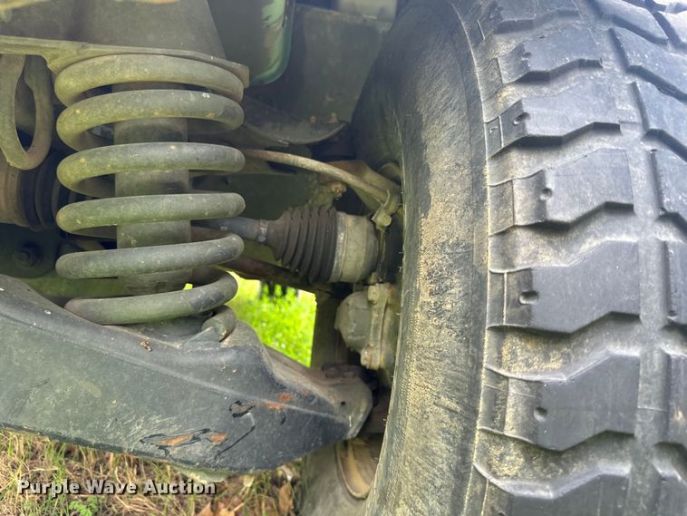 image for item EV2898 1988 AM General HMMWV SUV