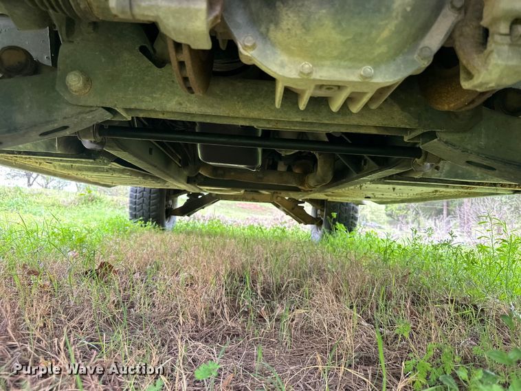 image for item EV2898 1988 AM General HMMWV SUV